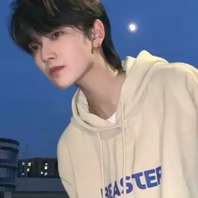 袁纪颖